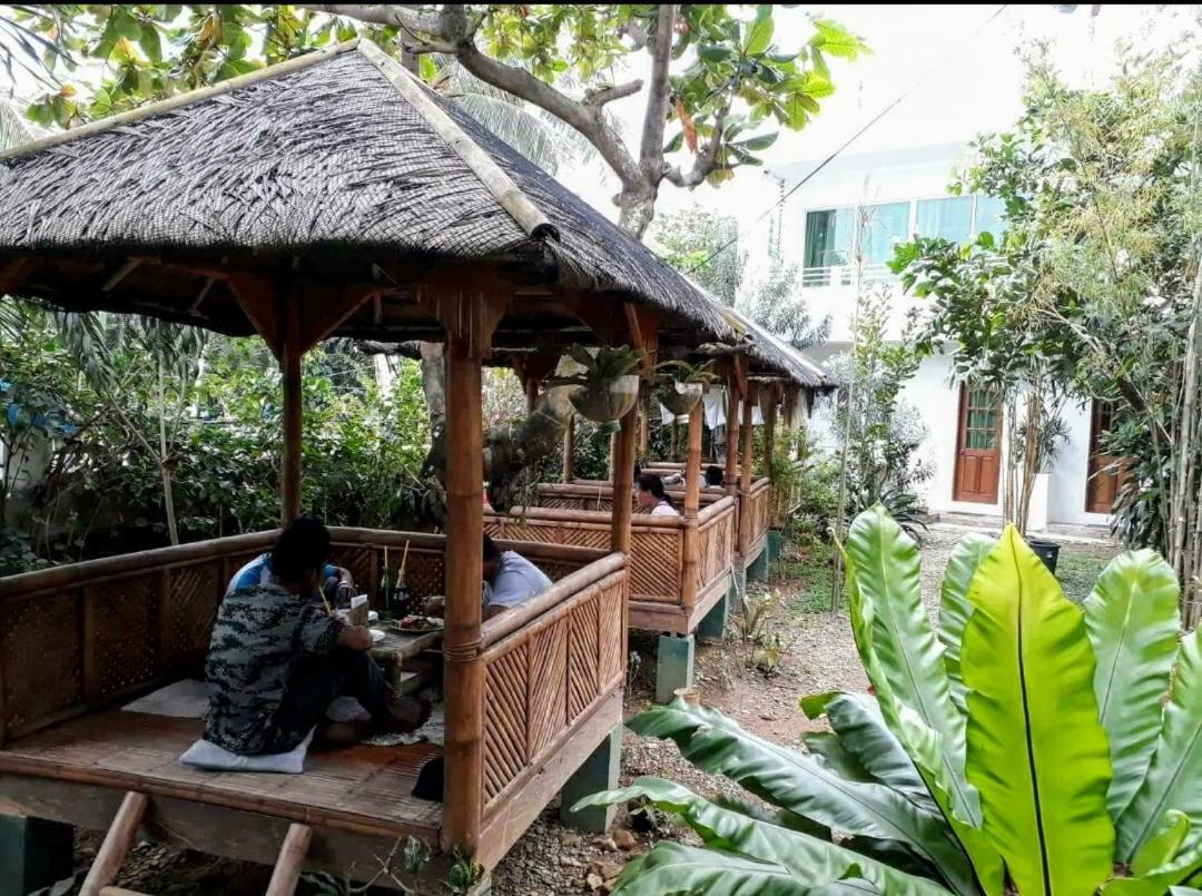 Hangout Beach Resort Caticlan Exteriér fotografie